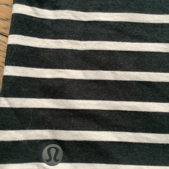 Lululemon Long Sleeve Love Tee - Picture 4 of 4